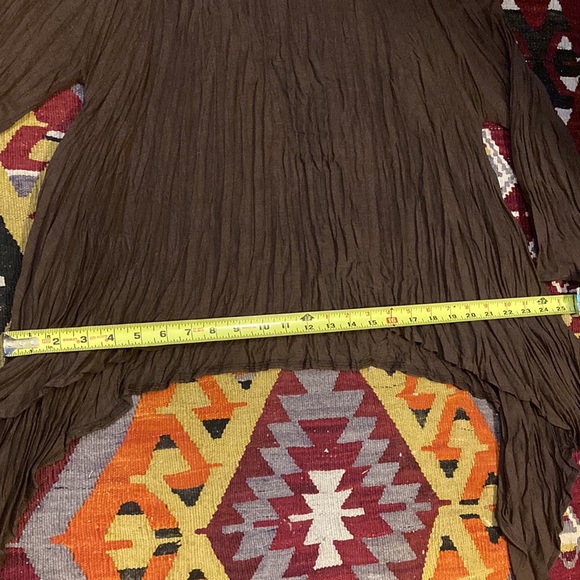 Carol Young Undesigned PleatedSquare Top - Picture 6 of 9